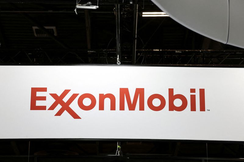 Exxon Mobil Maintains Interest in Venezuela Visit Despite Trump’s Criticism